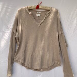 BLU PEPPER cozy life soft sweater. Long sleeve knit. Tan color.